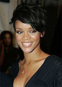 La reedici&oacute;n del disco de Rihanna incluir&aacute; su d&uacute;o junto a Bisbal